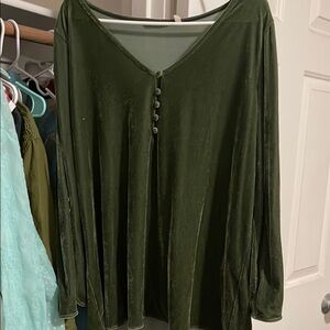 Green Long Sleeve Relaxed Blouse